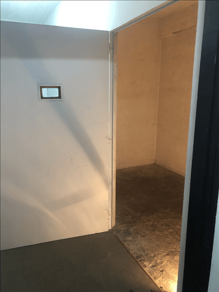 Box de mayor tamaño en el depósito de hormigón de Dante en Montevideo